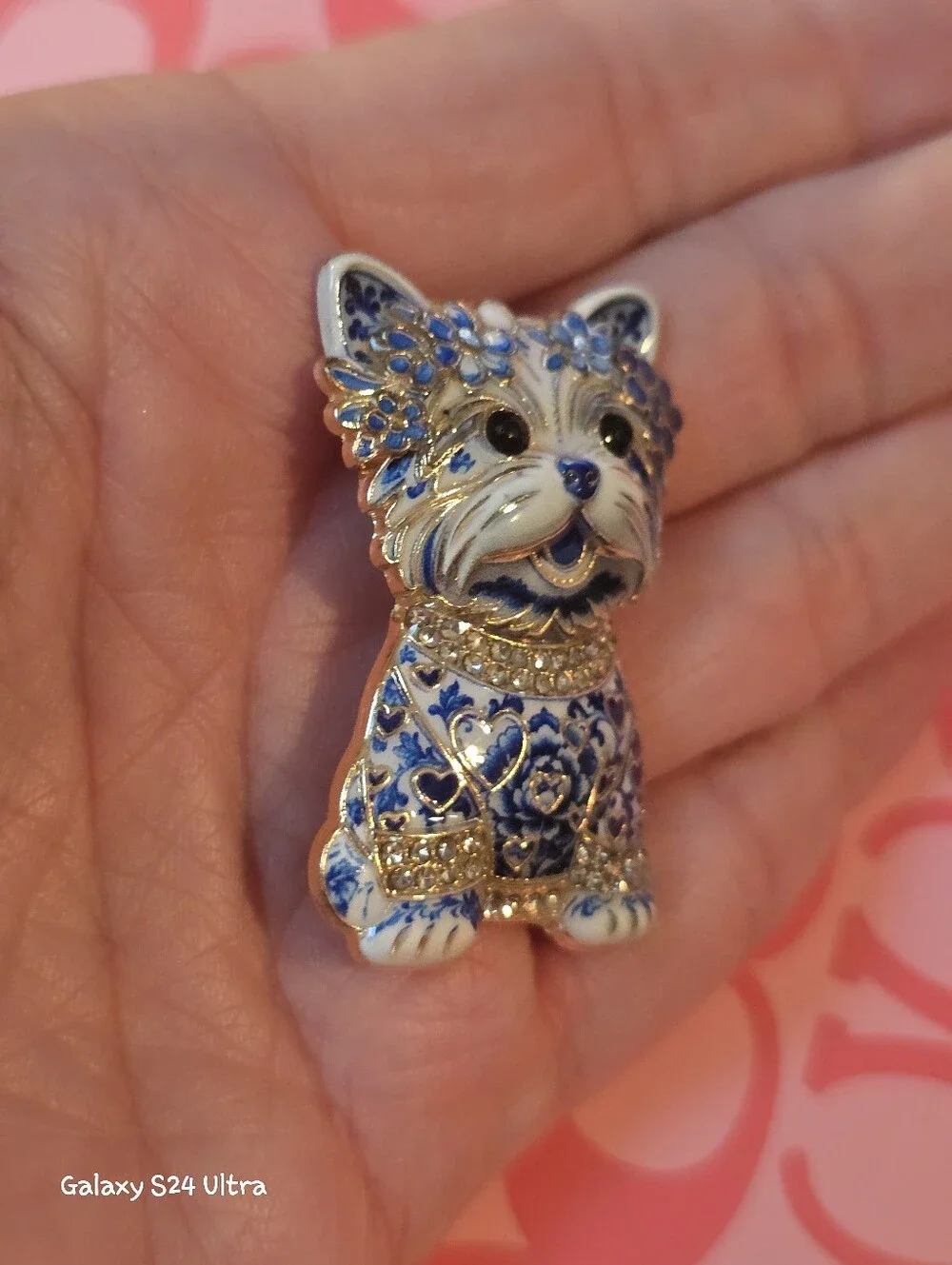 Yorkie Dog Yorkshire Terrier Tiny Brooch NEW
